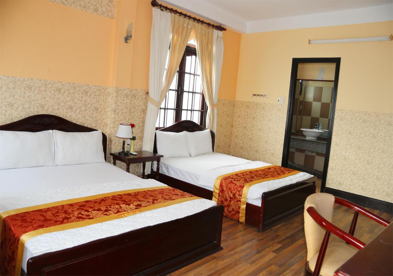 Ponys Hotel Nha Trang Kültér fotó