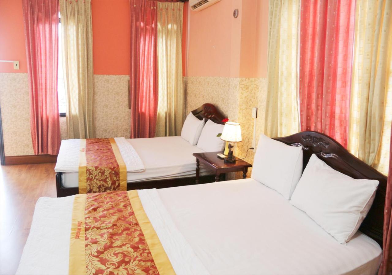 Ponys Hotel Nha Trang Kültér fotó