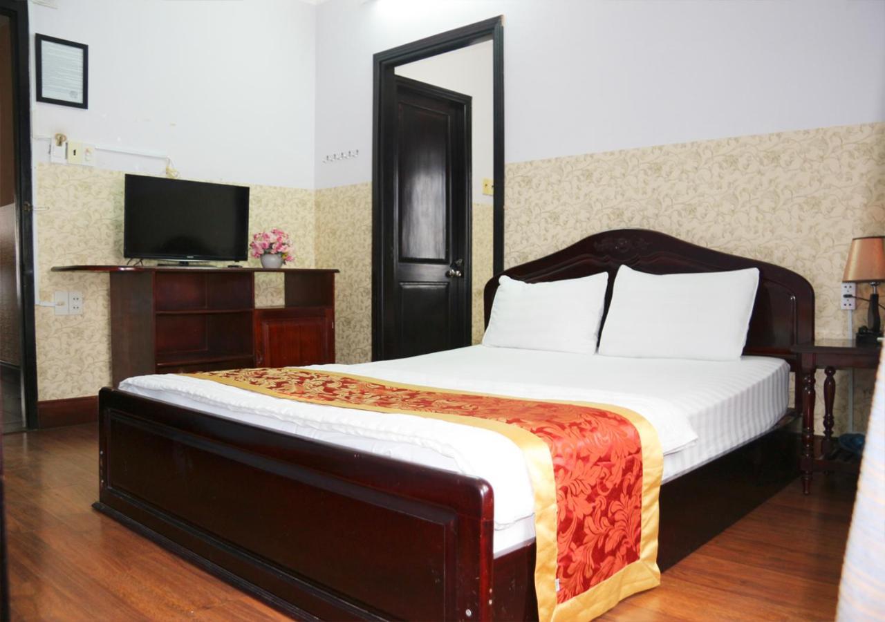 Ponys Hotel Nha Trang Kültér fotó