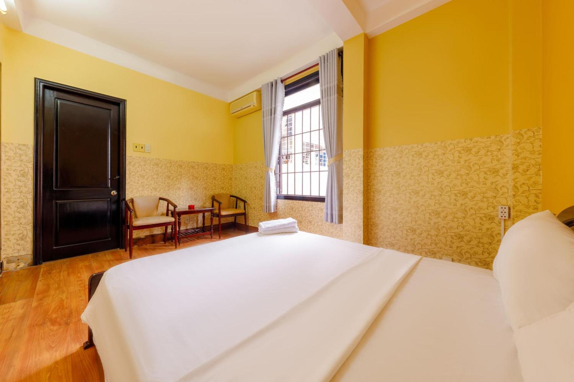 Ponys Hotel Nha Trang Kültér fotó