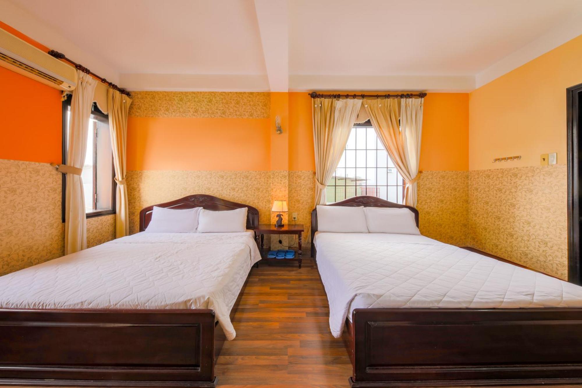 Ponys Hotel Nha Trang Kültér fotó