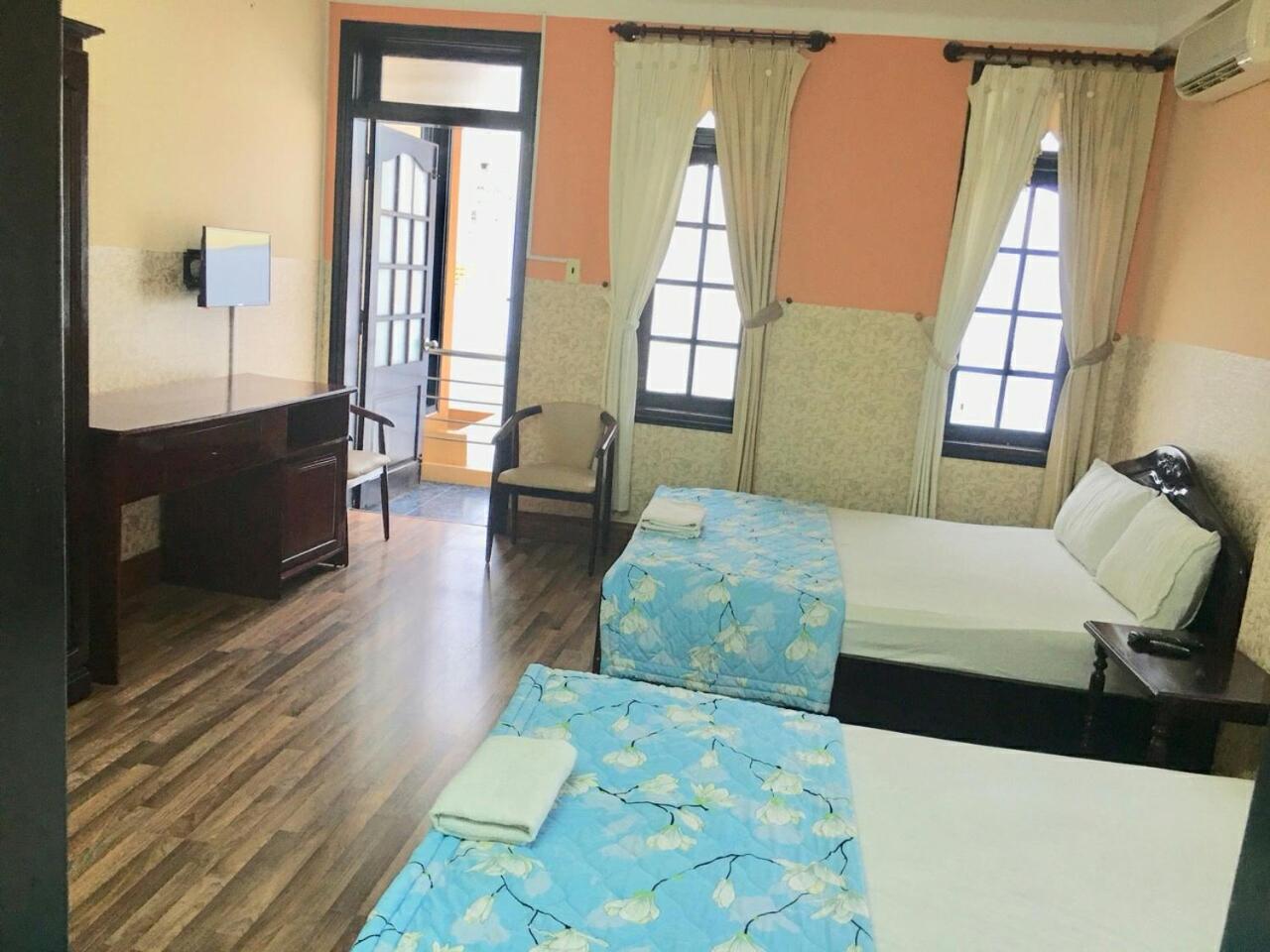 Ponys Hotel Nha Trang Kültér fotó